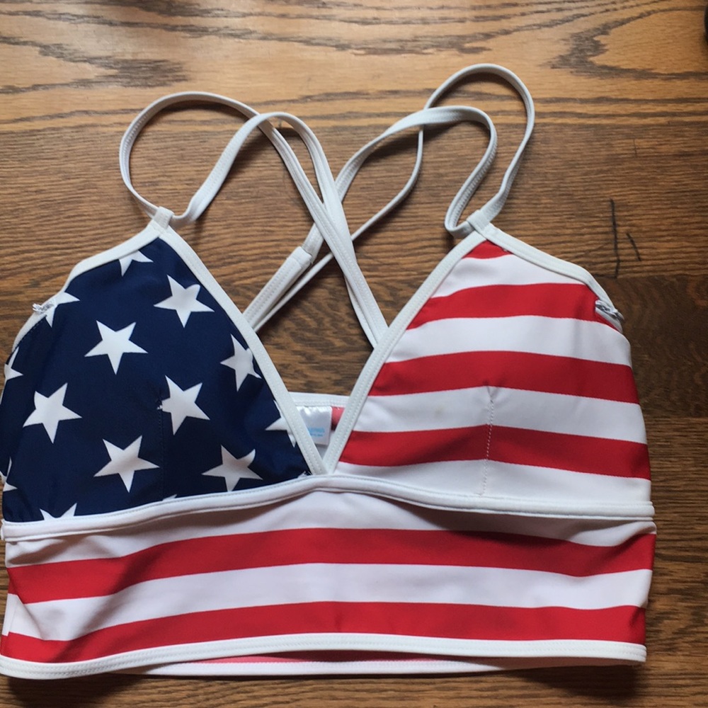 Crop top ("Boobypack")
